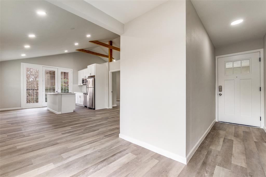 5444 Gaston Avenue Property Photo
