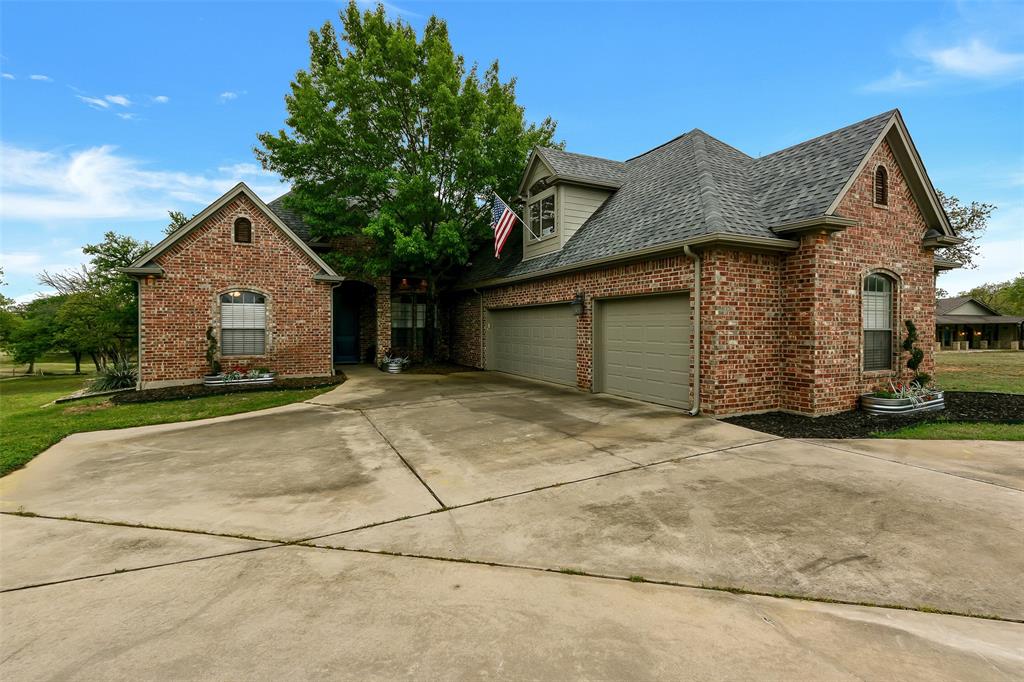 143 Sugartree Circle Property Photo