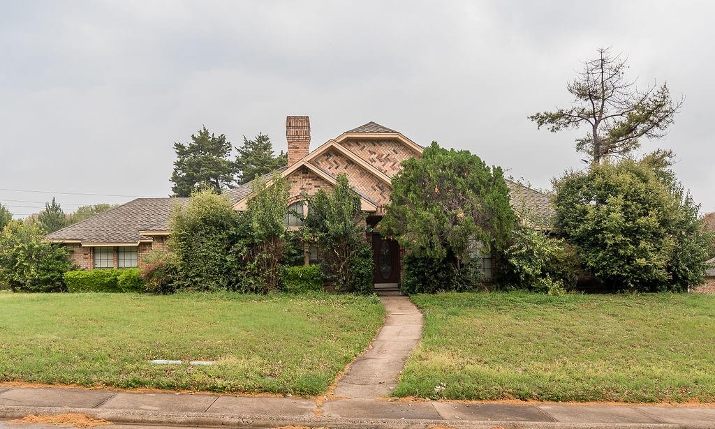 915 Greenbriar Lane Property Photo