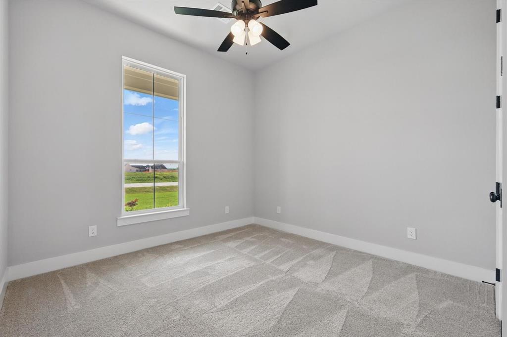 210 Everly Lane Property Photo 32