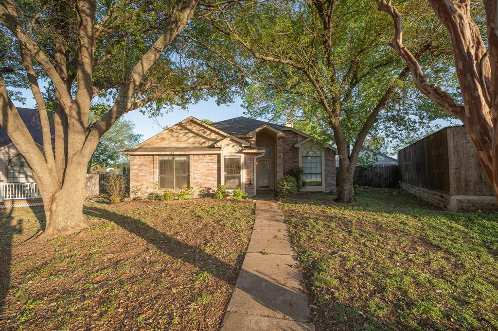 402 Sims Drive Property Photo