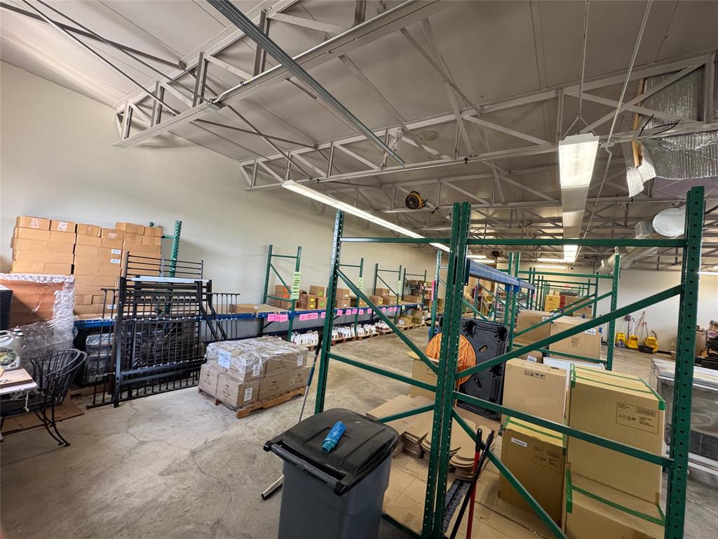 1807 E Levee Street Property Photo 12