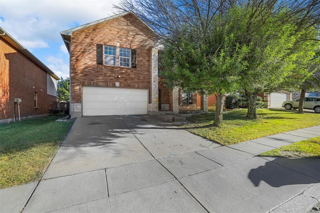 1829 Foxfield Property Photo