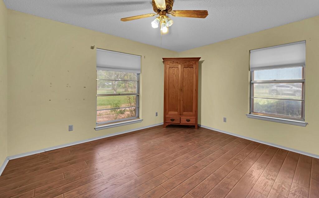 112 Hcr 2117 Property Photo 17