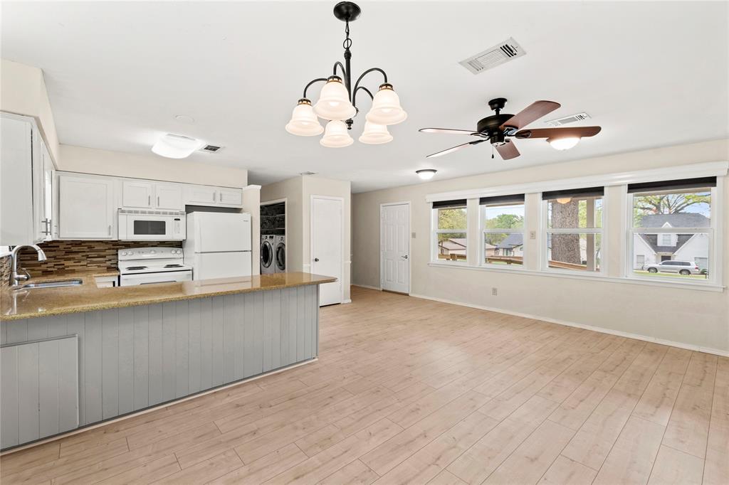 164 Santa Maria Street Property Photo 14