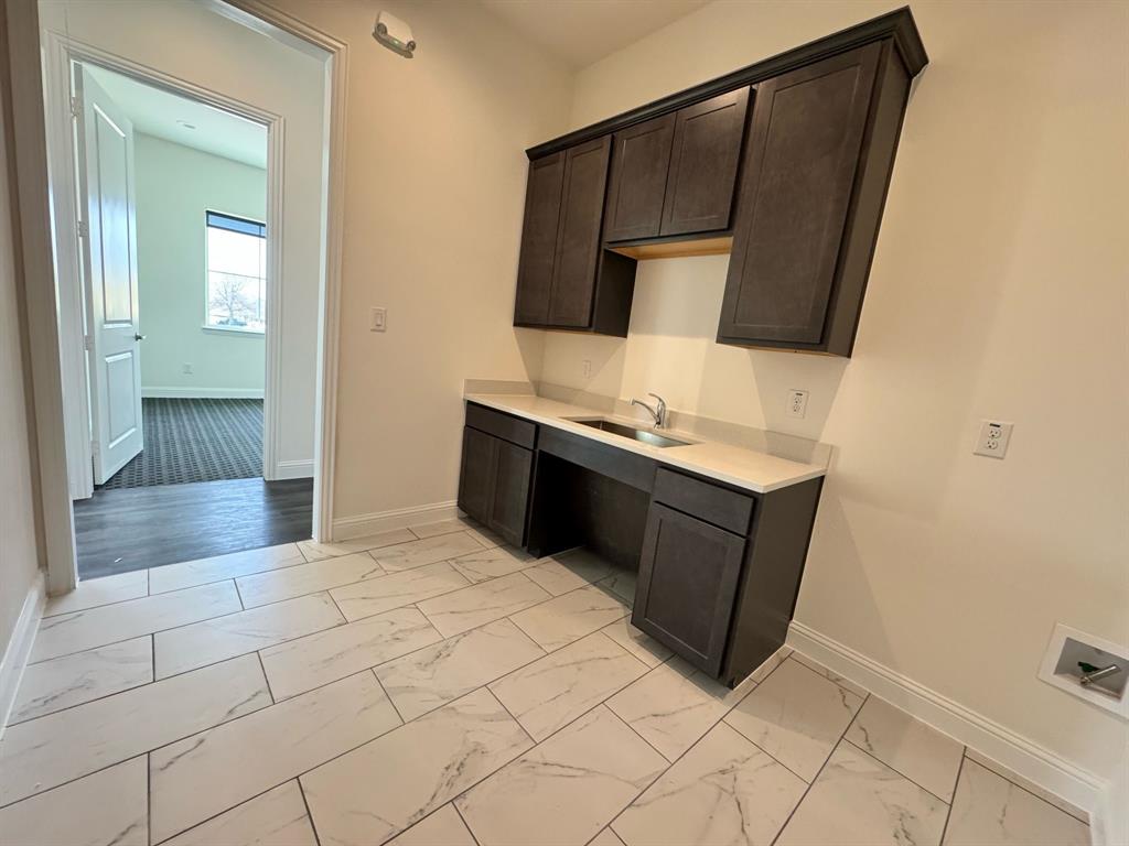 3951 Alma Road Property Photo 19