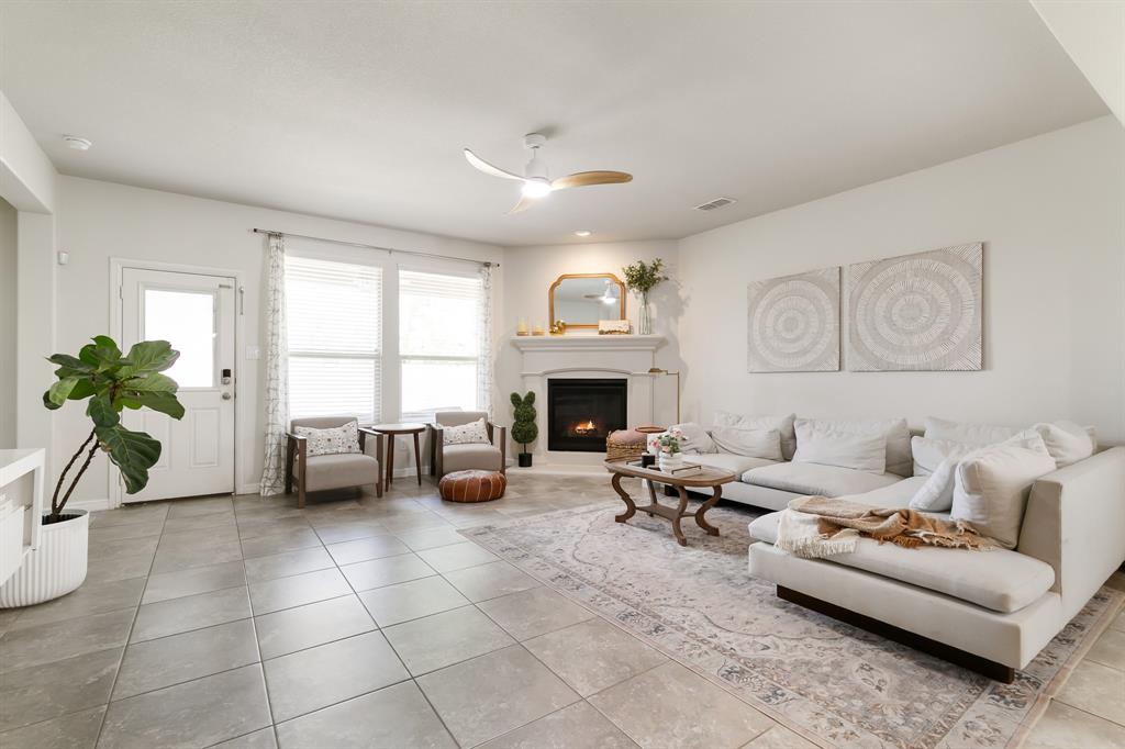 616 Dunster Lane Property Photo 1