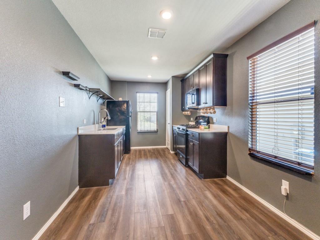5560 Mcclelland Street Property Photo 8