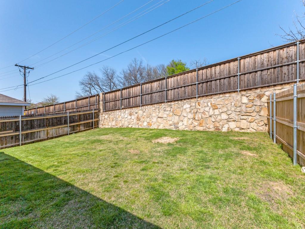 5560 Mcclelland Street Property Photo 20