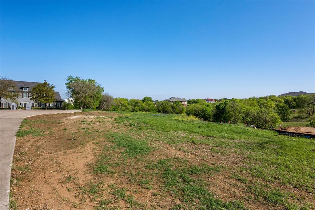 2939 Emerald Sound Drive Property Photo 9
