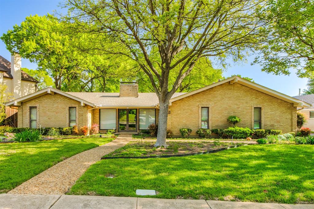 5 Forest Park Drive Property Photo