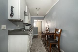 4118 Wesley Street Property Photo 5