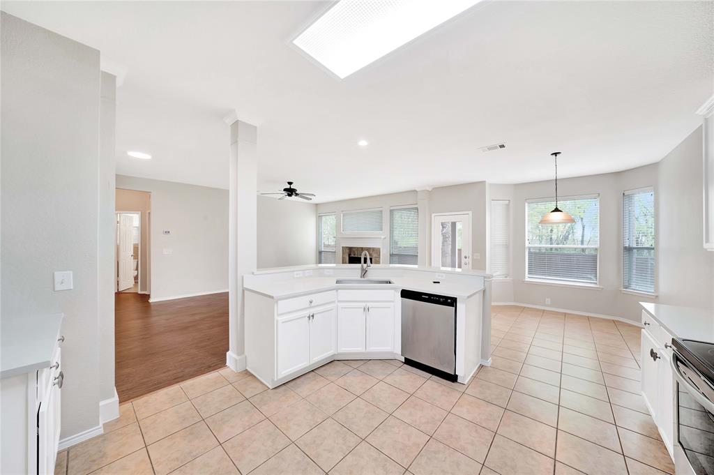 8625 Luzerne Drive Property Photo 6