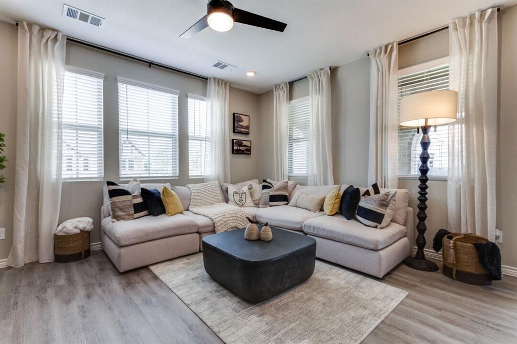 8525 Leyton Property Photo 6
