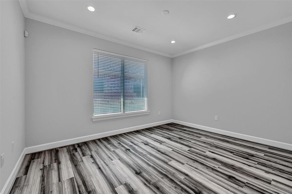 7884 Preston Road Property Photo 6