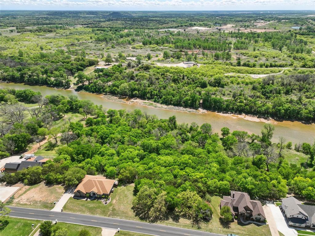 9804 Bellechase Road Property Photo 11