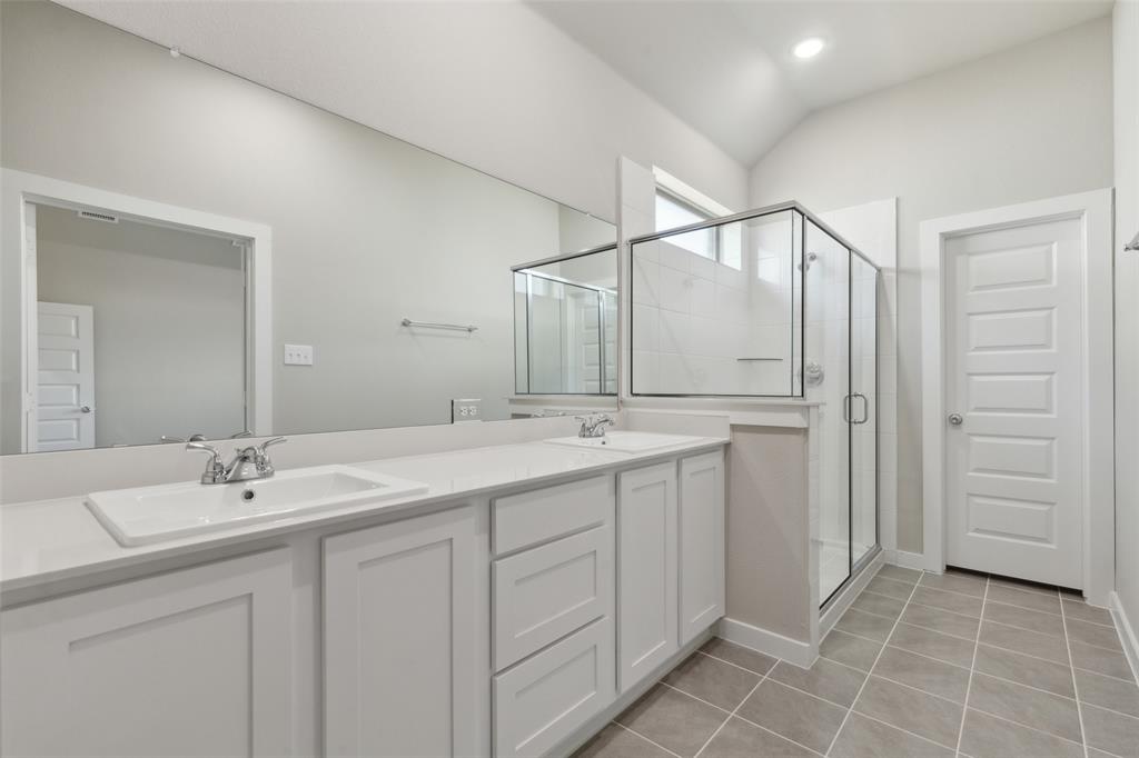 1362 Flora Place Property Photo 20