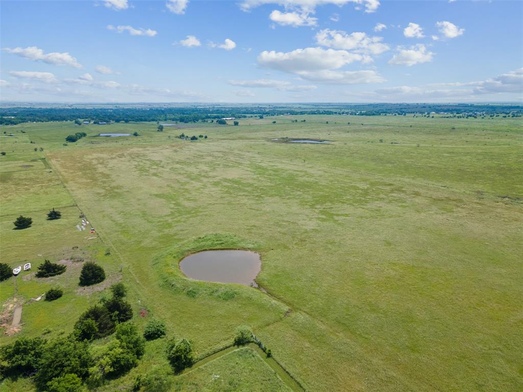 9152 County Road 408a Property Photo 5