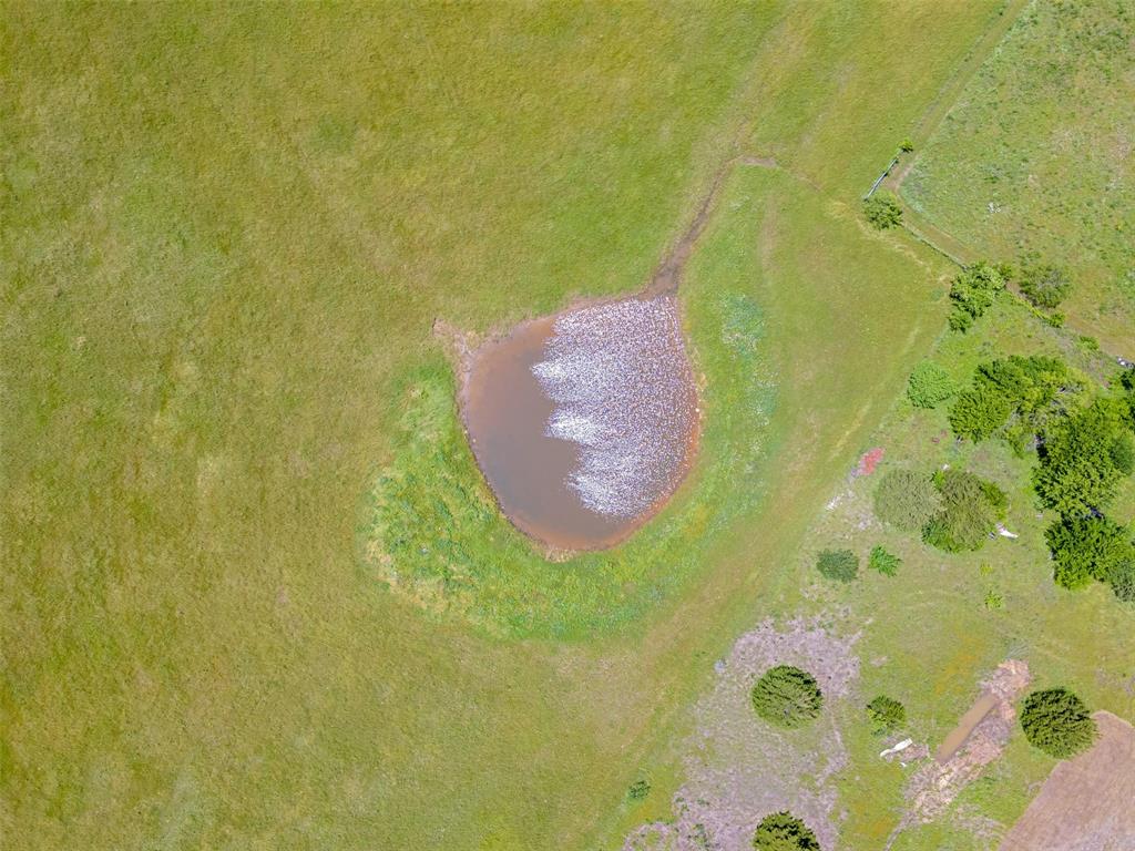 9152 County Road 408a Property Photo 6