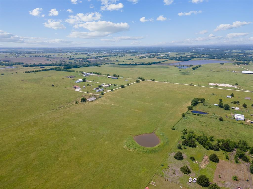 9152 County Road 408a Property Photo 7