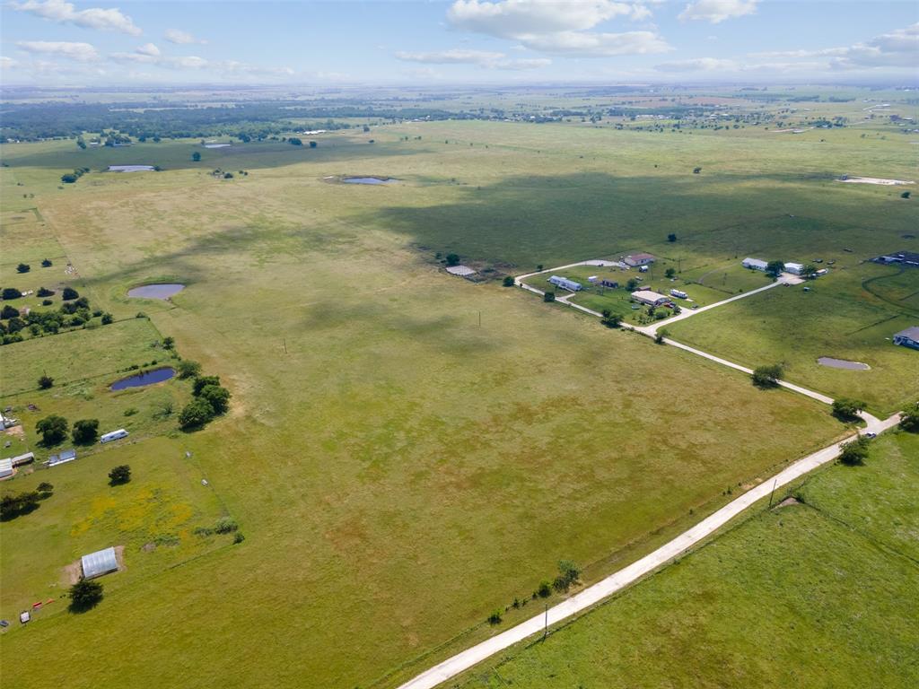 9152 County Road 408a Property Photo 10