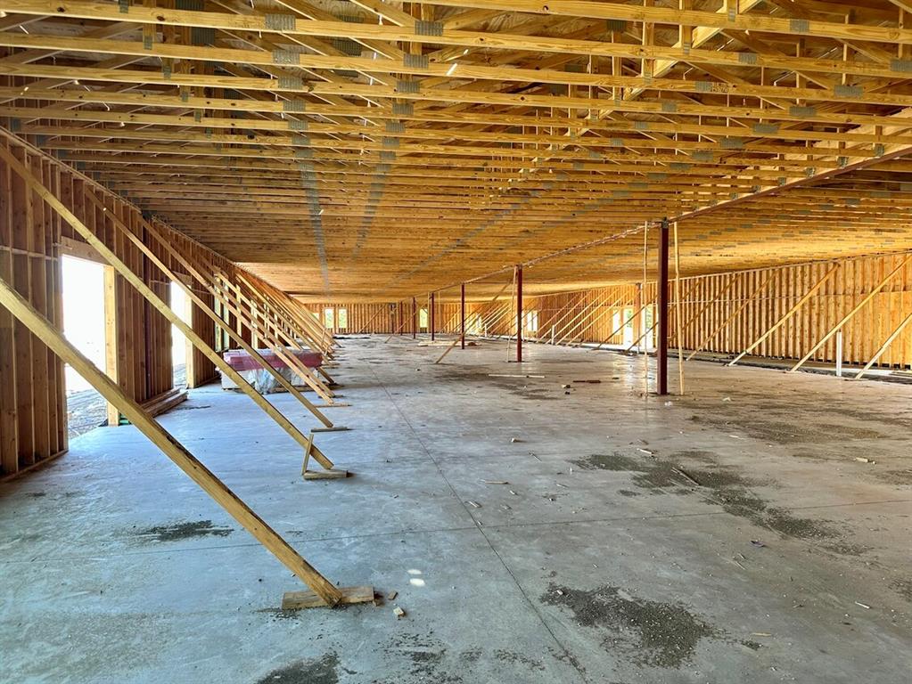 5121 S Custer Road 200 Property Photo 8