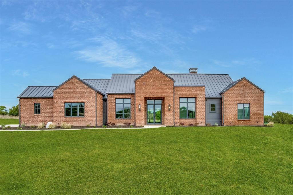 2016 Meadowlark Property Photo