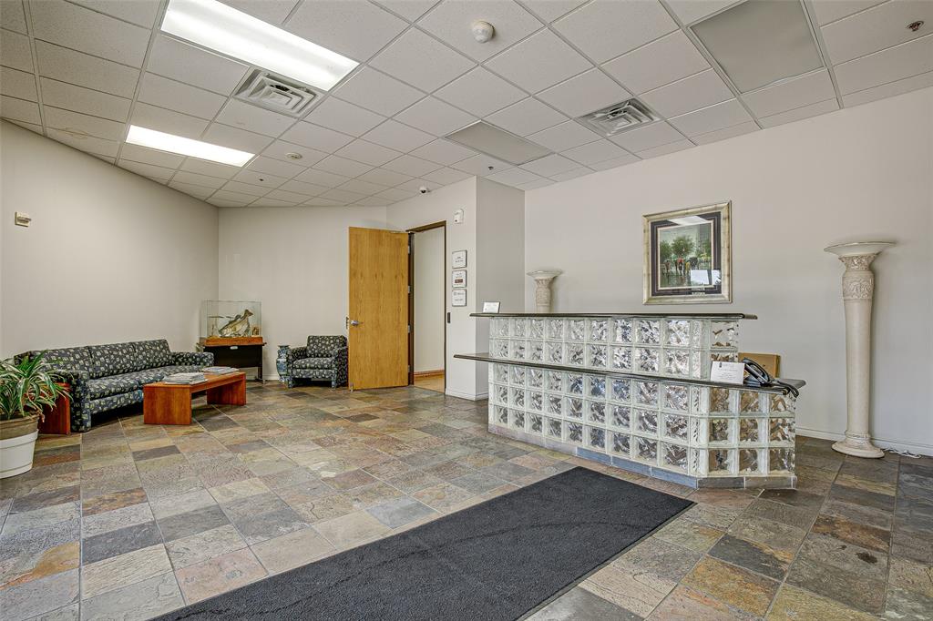 2500 Discovery Boulevard Property Photo 15