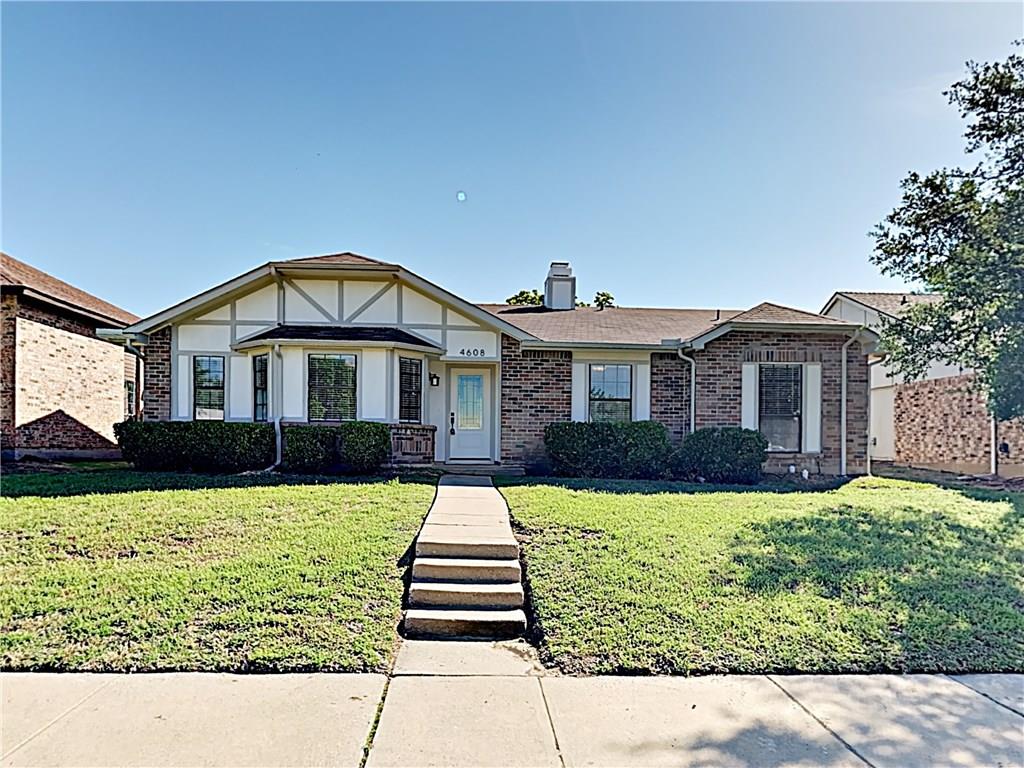 4608 Queen Circle Property Photo 1