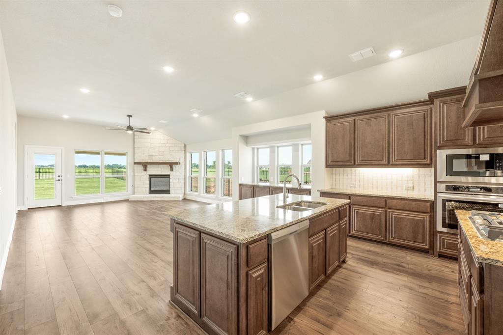 377 Paddle Boat Drive Property Photo 10