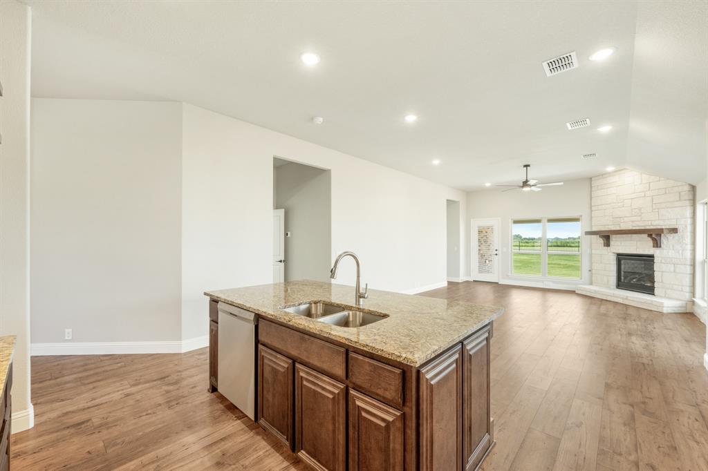 377 Paddle Boat Drive Property Photo 11
