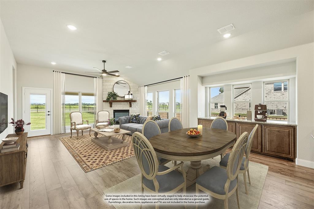 377 Paddle Boat Drive Property Photo 17