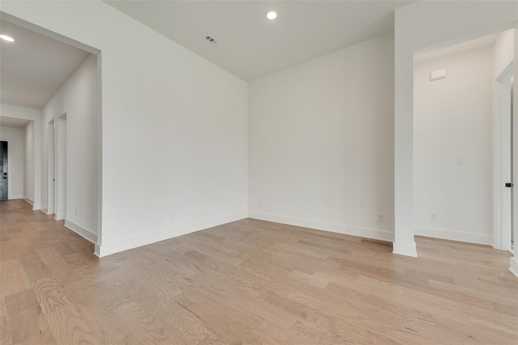 1626 Yorkie Drive Property Photo 4