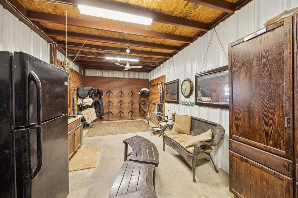 1815 Fm 2933 Property Photo 6