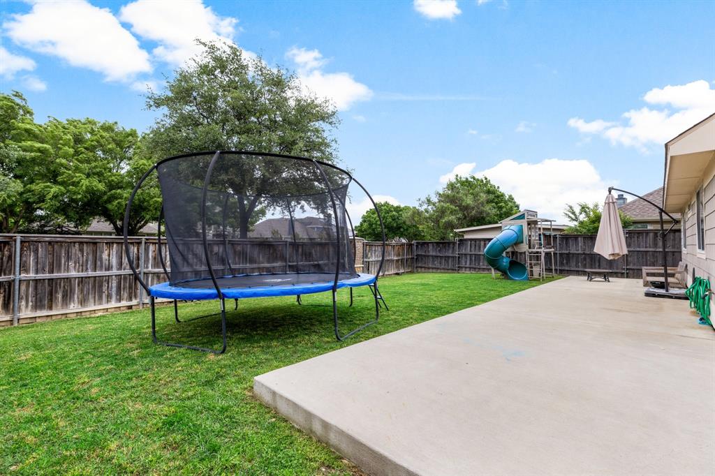 9836 Old Field Drive Property Photo 26