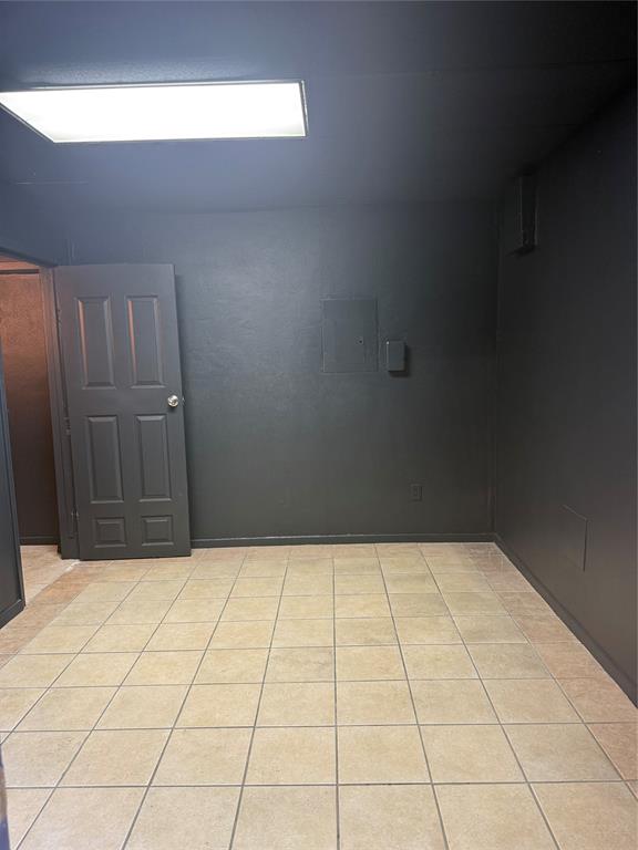 1111 E Shady Grove Road Property Photo 16