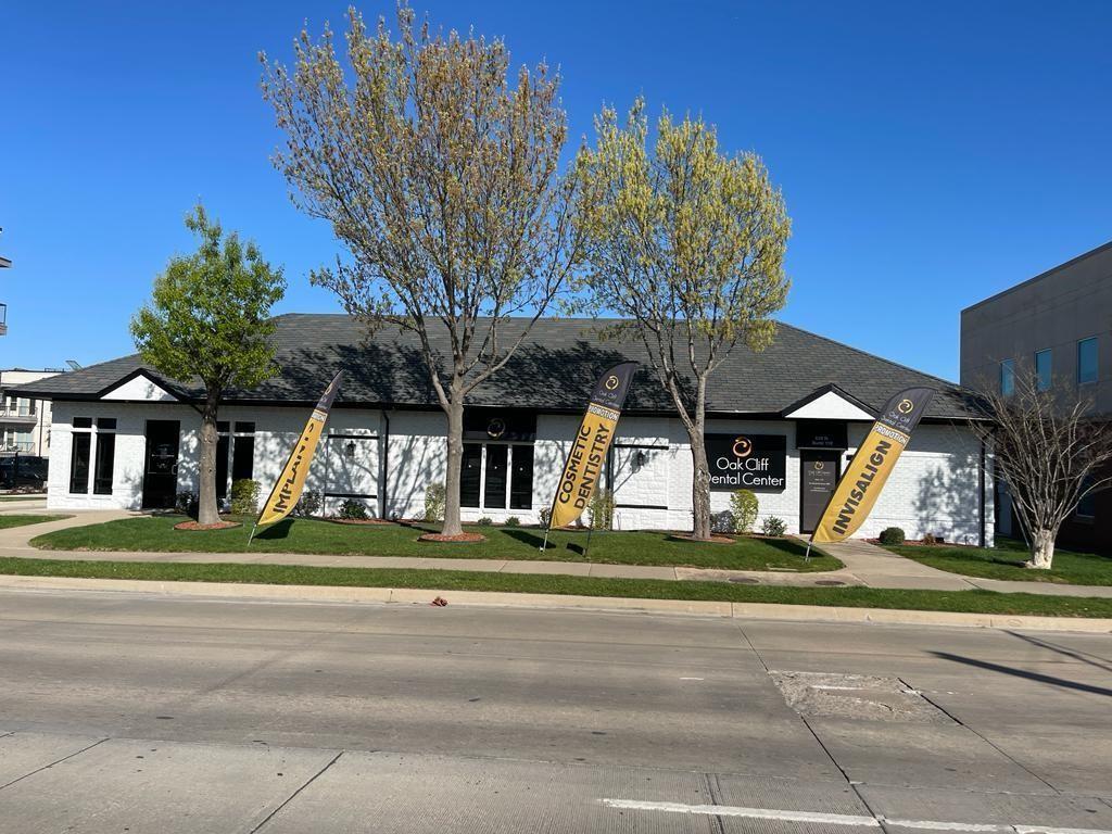 820 N Zang Boulevard Property Photo 2