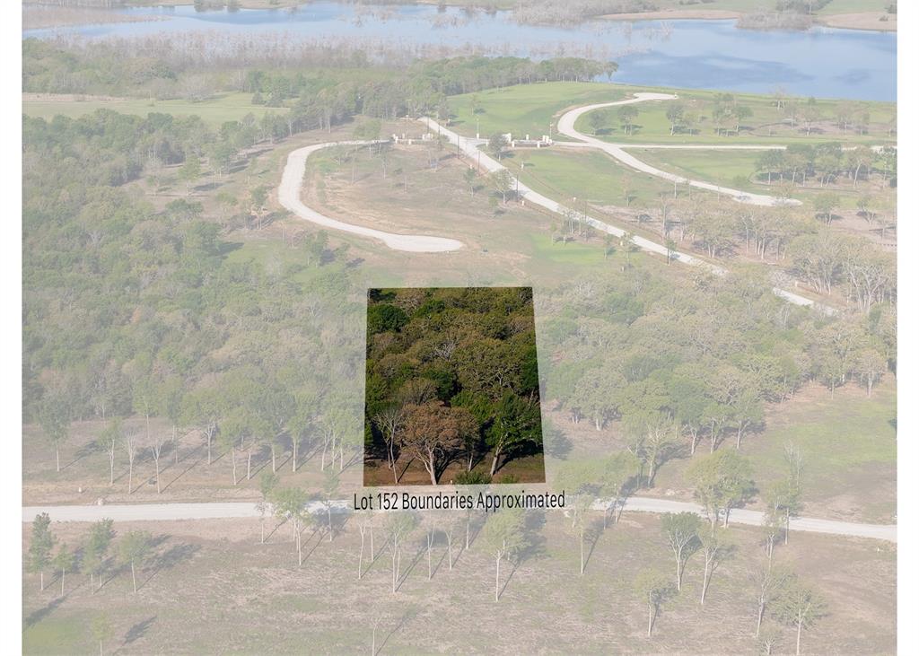254 Timberland Heights Property Photo 4