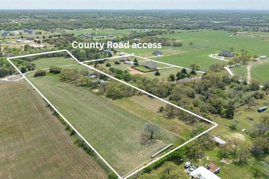 265 County Road 4374 Property Photo 1