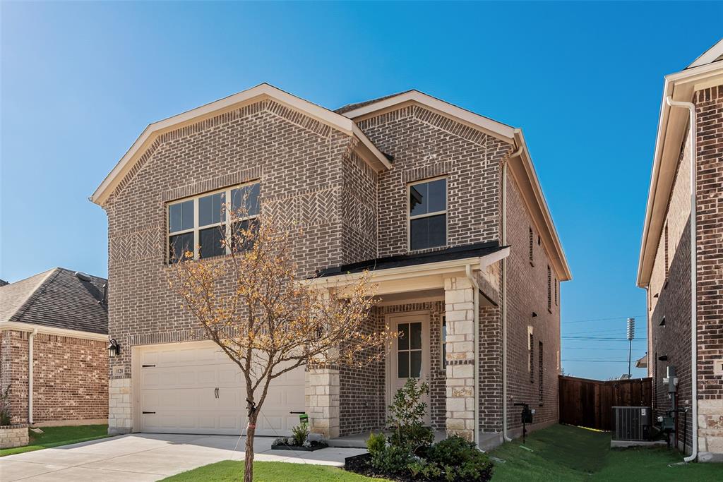 1120 Redcoat Drive Property Photo 1