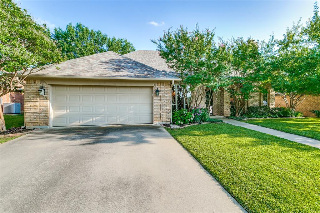 1204 Brookshire Drive Property Photo 1