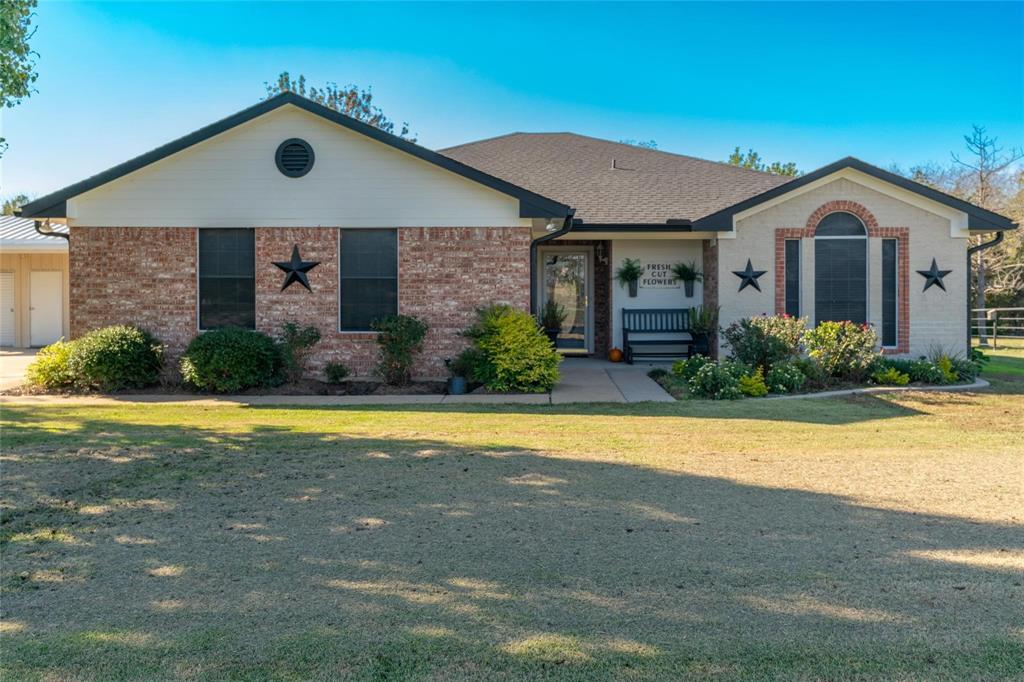809 Fm 1566 Property Photo