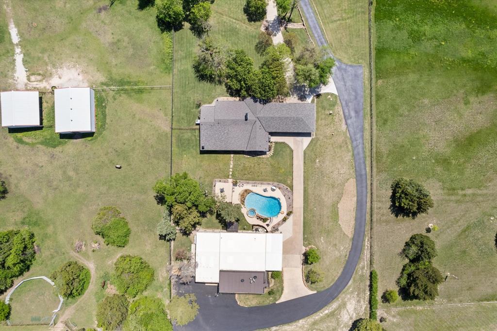 911 Belmont Drive Property Photo