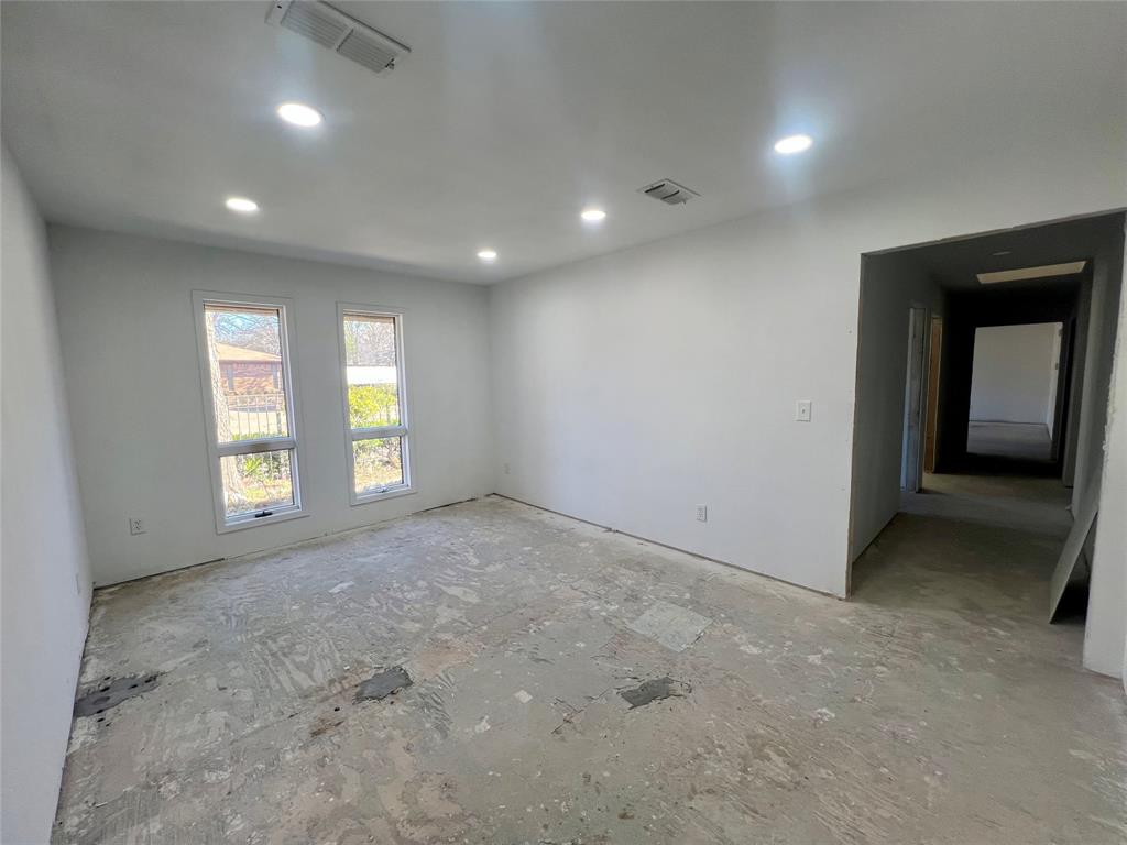 1317 East Property Photo 15