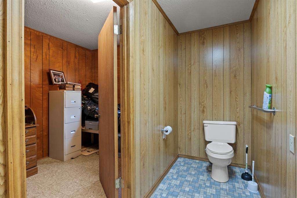 27967 Texas Highway 77 Property Photo 13