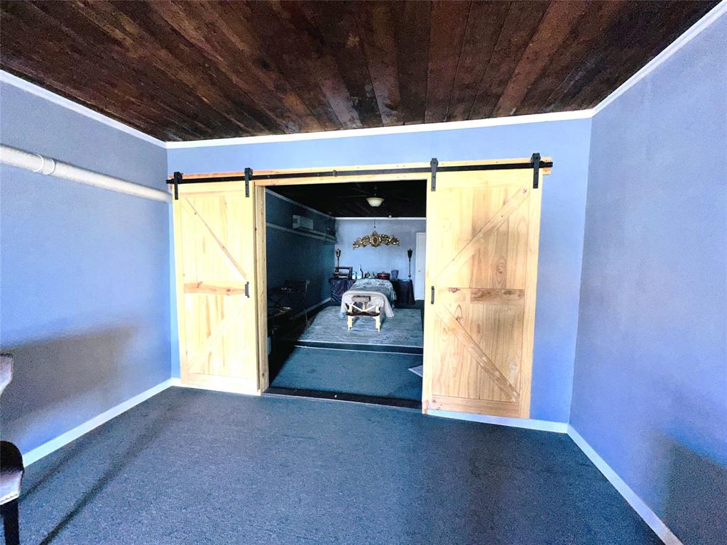 203 Market Street Property Photo 4