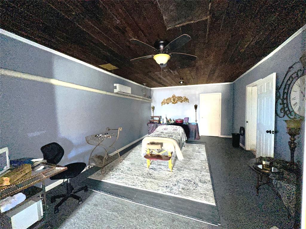 203 Market Street Property Photo 9