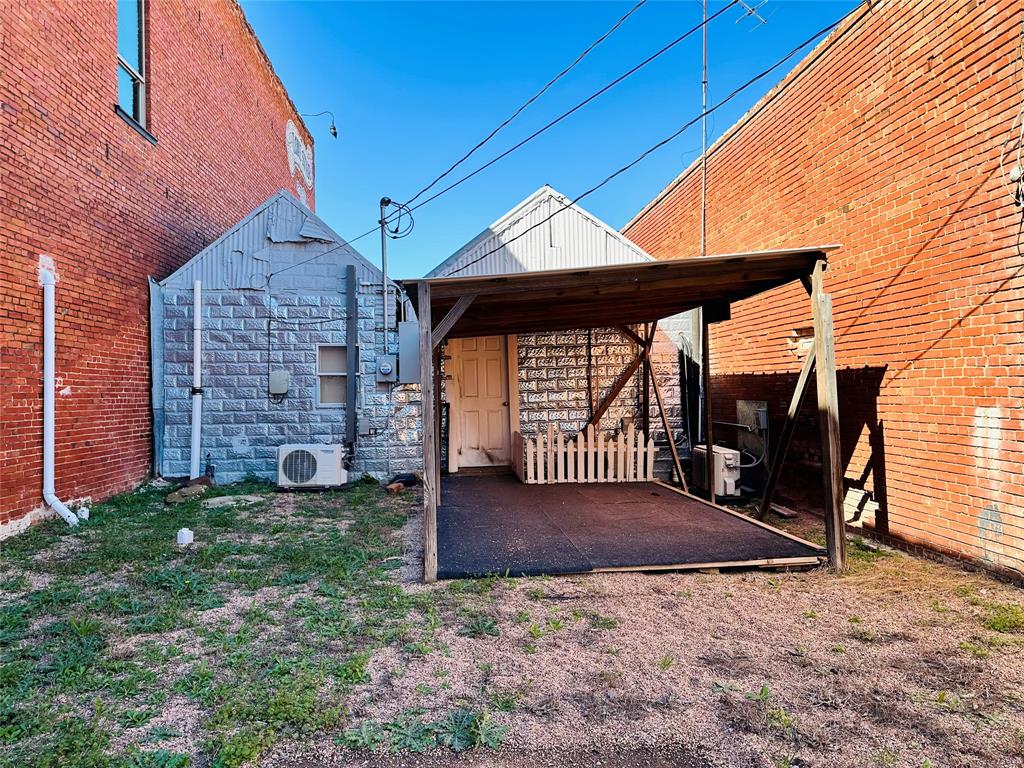 203 Market Street Property Photo 25