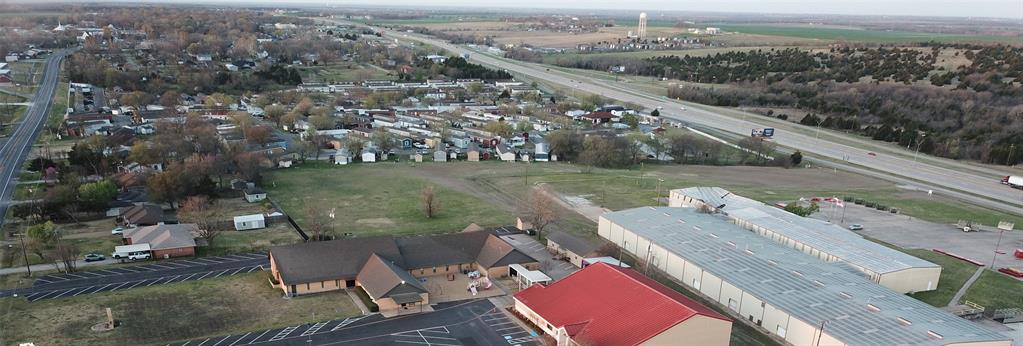 811 N Collins Freeway Property Photo 7