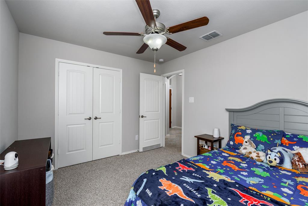 975 Crockett Drive Property Photo 26